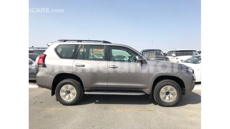 Big with watermark toyota prado adrar import dubai 2615