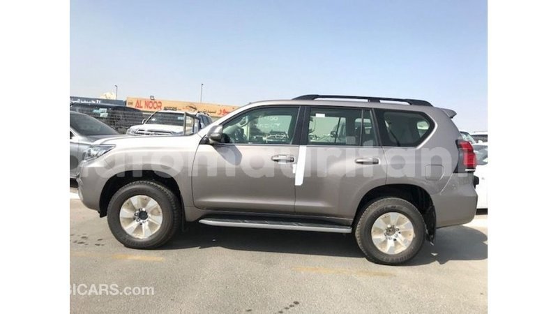 Big with watermark toyota prado adrar import dubai 2615