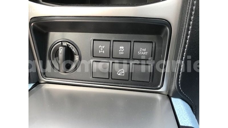 Big with watermark toyota prado adrar import dubai 2615