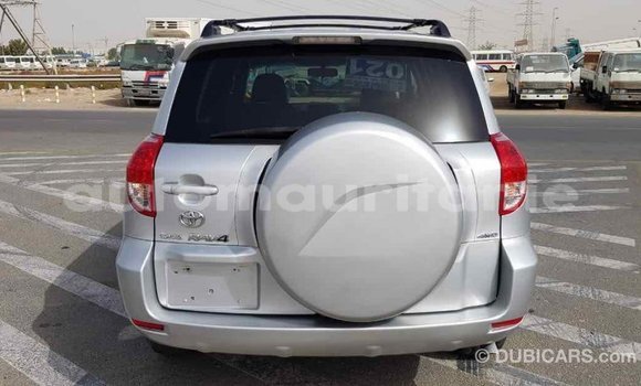 Acheter Import Voiture Toyota RAV4 Autre à Import - Dubai, Adrar Acheter Import Voiture Toyota RAV4 Autre à Import - Dubai, Adrar