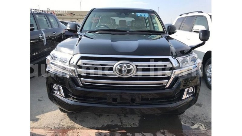 Big with watermark toyota land cruiser adrar import dubai 2617