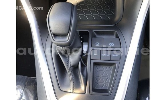 Acheter Import Utilitaire Toyota HiAce Autre à Import - Dubai, Adrar Acheter Import Utilitaire Toyota HiAce Autre à Import - Dubai, Adrar