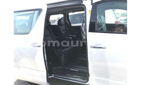 Buy Import Toyota Vellfire White Car in Import - Dubai in Adrar Buy Import Toyota Vellfire White Car in Import - Dubai in Adrar