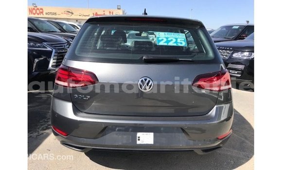 Acheter Import Voiture Volkswagen Golf Autre à Import - Dubai, Adrar Acheter Import Voiture Volkswagen Golf Autre à Import - Dubai, Adrar