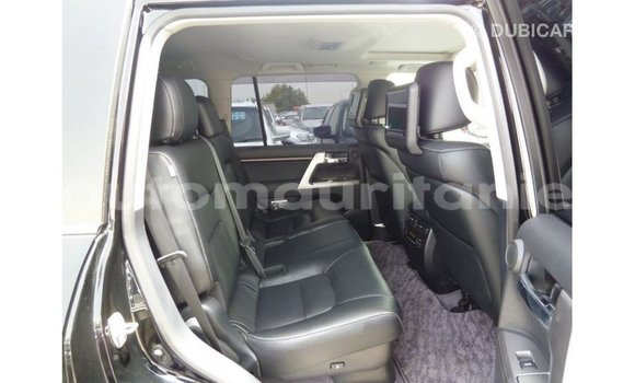 Buy Import Toyota Land Cruiser Black Car in Import - Dubai in Adrar Buy Import Toyota Land Cruiser Black Car in Import - Dubai in Adrar