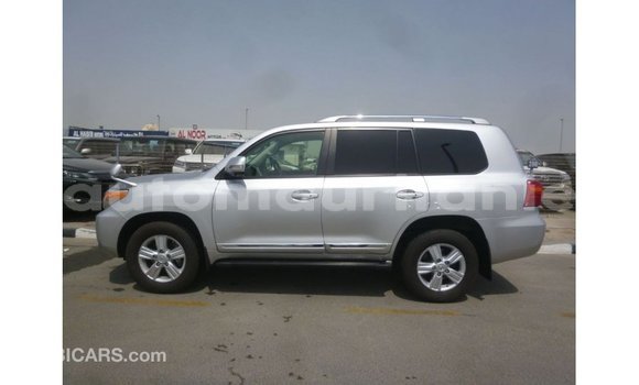 Acheter Import Voiture Toyota Land Cruiser Autre à Import - Dubai, Adrar Acheter Import Voiture Toyota Land Cruiser Autre à Import - Dubai, Adrar