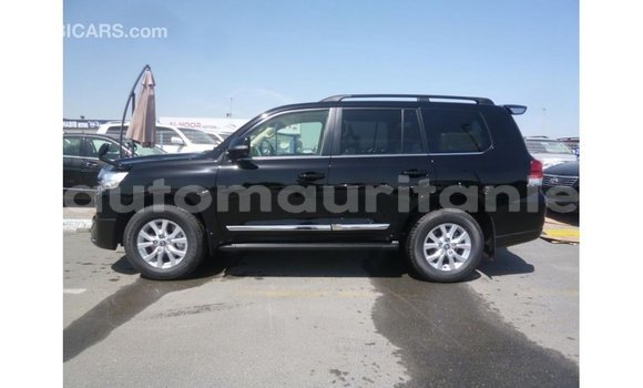 Acheter Import Voiture Toyota Land Cruiser Noir à Import - Dubai, Adrar Acheter Import Voiture Toyota Land Cruiser Noir à Import - Dubai, Adrar