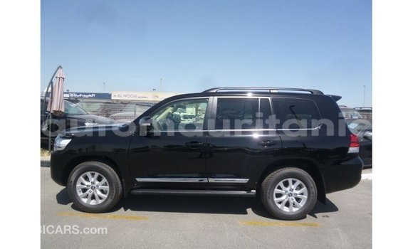 Acheter Import Voiture Toyota Land Cruiser Noir à Import - Dubai, Adrar Acheter Import Voiture Toyota Land Cruiser Noir à Import - Dubai, Adrar