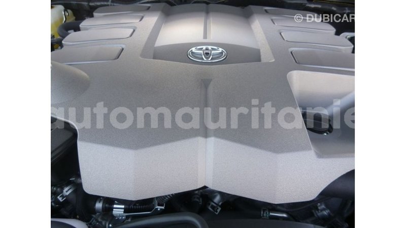 Big with watermark toyota land cruiser adrar import dubai 2637