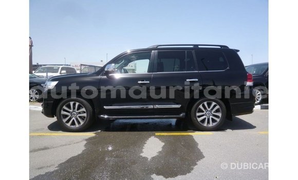 Acheter Import Voiture Toyota Land Cruiser Noir à Import - Dubai, Adrar Acheter Import Voiture Toyota Land Cruiser Noir à Import - Dubai, Adrar