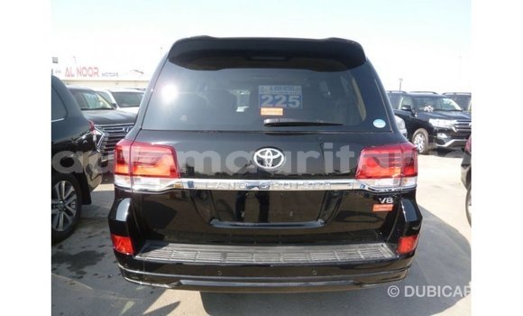 Acheter Import Voiture Toyota Land Cruiser Noir à Import - Dubai, Adrar Acheter Import Voiture Toyota Land Cruiser Noir à Import - Dubai, Adrar