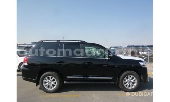 Acheter Import Voiture Toyota Land Cruiser Noir à Import - Dubai, Adrar Acheter Import Voiture Toyota Land Cruiser Noir à Import - Dubai, Adrar