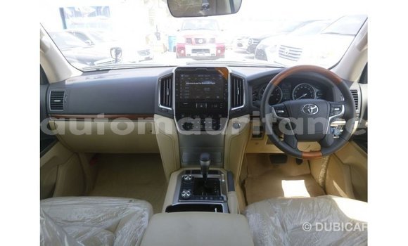 Acheter Import Voiture Toyota Land Cruiser Noir à Import - Dubai, Adrar Acheter Import Voiture Toyota Land Cruiser Noir à Import - Dubai, Adrar