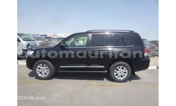 Acheter Import Voiture Toyota Land Cruiser Noir à Import - Dubai, Adrar Acheter Import Voiture Toyota Land Cruiser Noir à Import - Dubai, Adrar