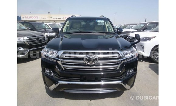 Acheter Import Voiture Toyota Land Cruiser Noir à Import - Dubai, Adrar Acheter Import Voiture Toyota Land Cruiser Noir à Import - Dubai, Adrar