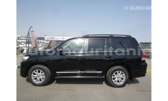 Acheter Import Voiture Toyota Land Cruiser Noir à Import - Dubai, Adrar Acheter Import Voiture Toyota Land Cruiser Noir à Import - Dubai, Adrar