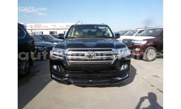 Acheter Import Voiture Toyota Land Cruiser Noir à Import - Dubai, Adrar Acheter Import Voiture Toyota Land Cruiser Noir à Import - Dubai, Adrar