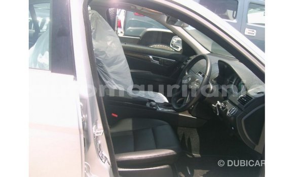 Acheter Import Voiture Mercedes-Benz 190 Autre à Import - Dubai, Adrar Acheter Import Voiture Mercedes-Benz 190 Autre à Import - Dubai, Adrar