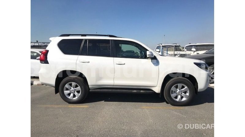 Big with watermark toyota prado adrar import dubai 2662