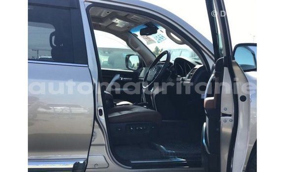 Acheter Import Voiture Toyota Land Cruiser Autre à Import - Dubai, Adrar Acheter Import Voiture Toyota Land Cruiser Autre à Import - Dubai, Adrar