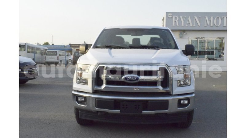 Big with watermark ford club wagon adrar import dubai 2673