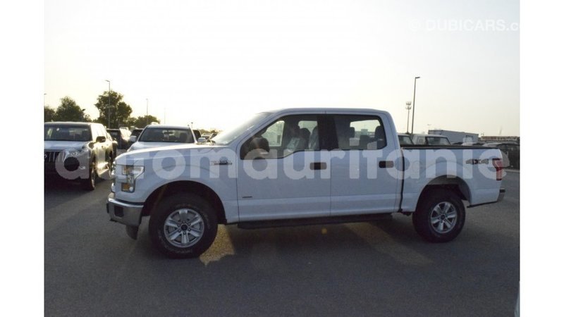 Big with watermark ford club wagon adrar import dubai 2673