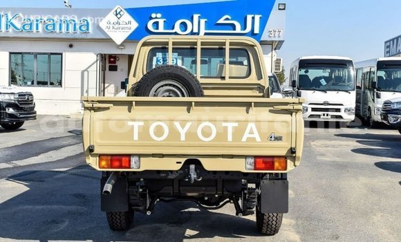 Acheter Import Voiture Toyota Land Cruiser Beige à Import - Dubai, Adrar Acheter Import Voiture Toyota Land Cruiser Beige à Import - Dubai, Adrar