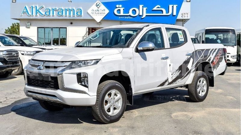Big with watermark mitsubishi l200 adrar import dubai 2682