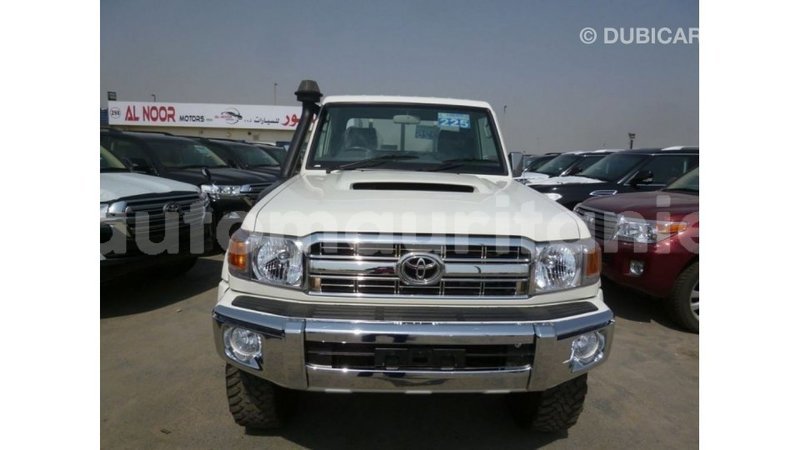 Big with watermark toyota land cruiser adrar import dubai 2690