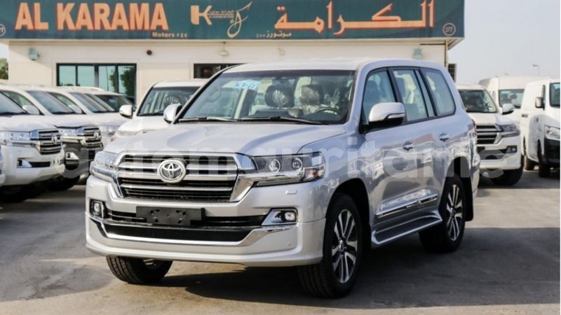 Big with watermark toyota land cruiser adrar import dubai 2695