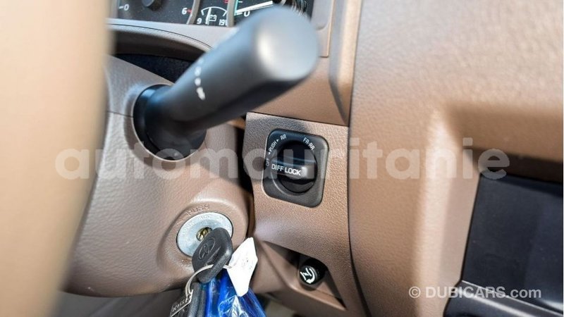 Big with watermark toyota land cruiser adrar import dubai 2699