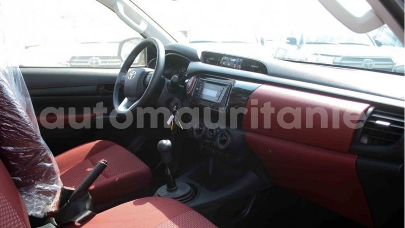 Big with watermark toyota hilux adrar import dubai 2702
