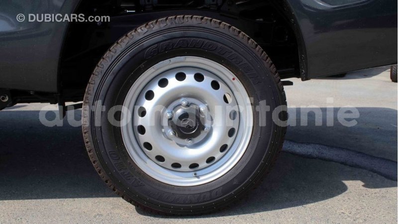 Big with watermark toyota hilux adrar import dubai 2702