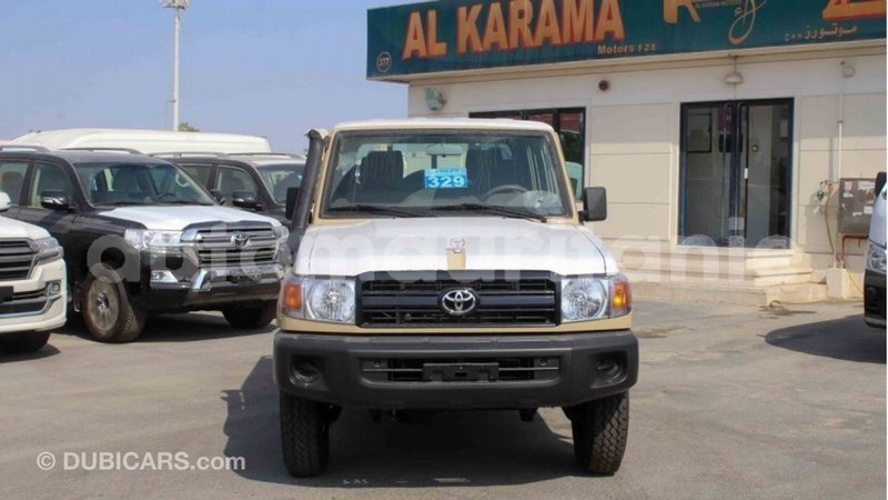 Big with watermark toyota land cruiser adrar import dubai 2703