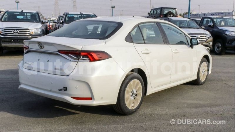 Big with watermark toyota corolla adrar import dubai 2706