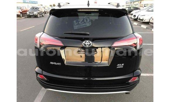 Acheter Import Voiture Toyota RAV4 Noir à Import - Dubai, Adrar Acheter Import Voiture Toyota RAV4 Noir à Import - Dubai, Adrar
