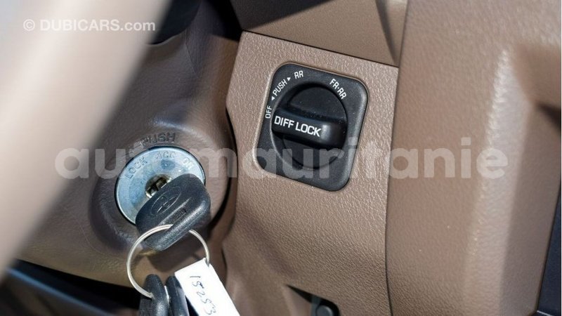 Big with watermark toyota land cruiser adrar import dubai 2710