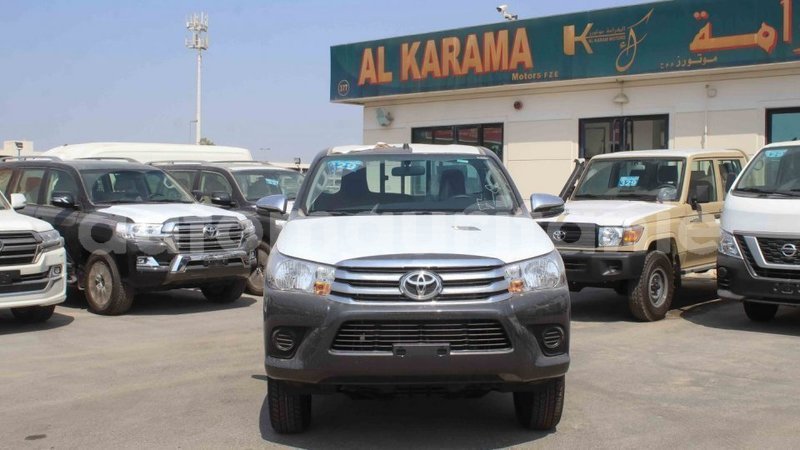 Big with watermark toyota hilux adrar import dubai 2720