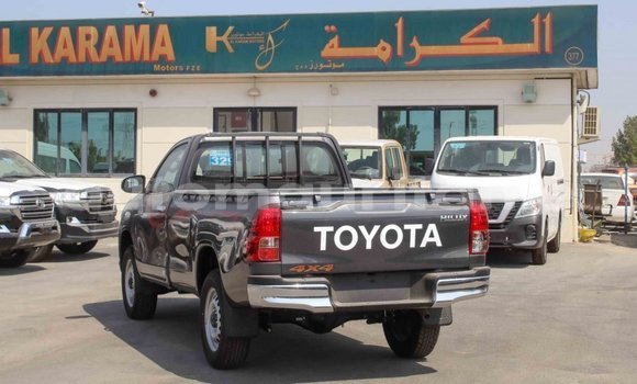 Acheter Import Voiture Toyota Hilux Autre à Import - Dubai, Adrar Acheter Import Voiture Toyota Hilux Autre à Import - Dubai, Adrar