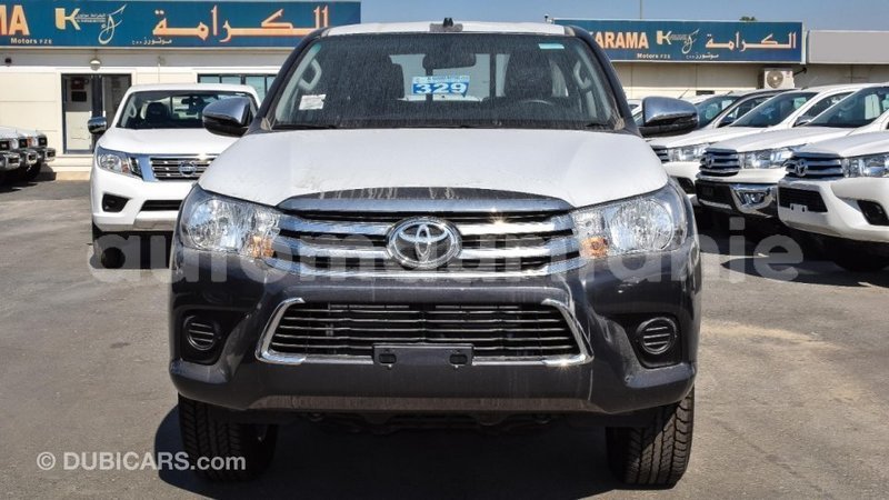 Big with watermark toyota hilux adrar import dubai 2721