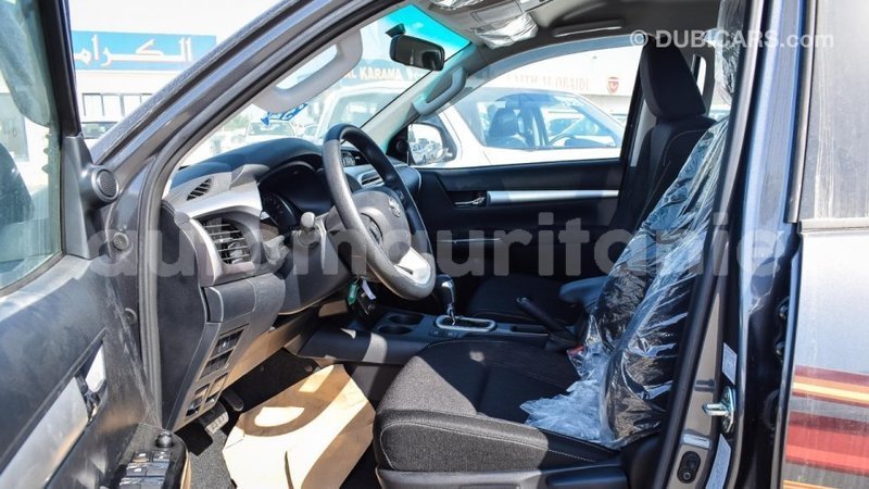 Big with watermark toyota hilux adrar import dubai 2721