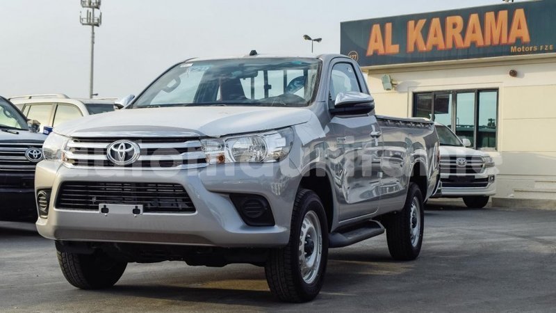 Big with watermark toyota hilux adrar import dubai 2725