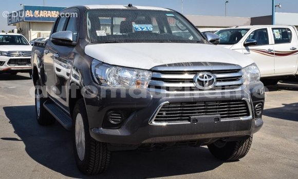 Acheter Import Voiture Toyota Hilux Autre à Import - Dubai, Adrar Acheter Import Voiture Toyota Hilux Autre à Import - Dubai, Adrar