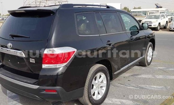 Acheter Import Voiture Toyota Highlander Noir à Import - Dubai, Adrar Acheter Import Voiture Toyota Highlander Noir à Import - Dubai, Adrar