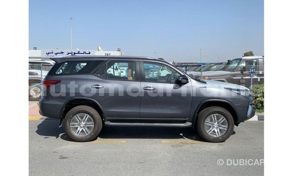 Acheter Import Voiture Toyota Fortuner Autre à Import - Dubai, Adrar Acheter Import Voiture Toyota Fortuner Autre à Import - Dubai, Adrar