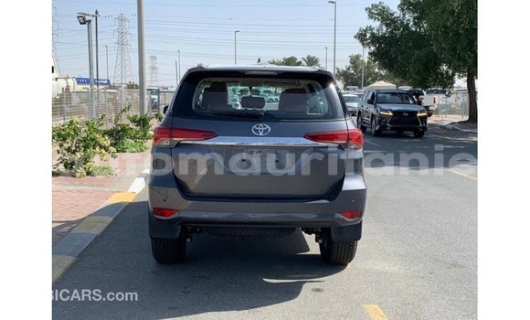 Acheter Import Voiture Toyota Fortuner Autre à Import - Dubai, Adrar Acheter Import Voiture Toyota Fortuner Autre à Import - Dubai, Adrar