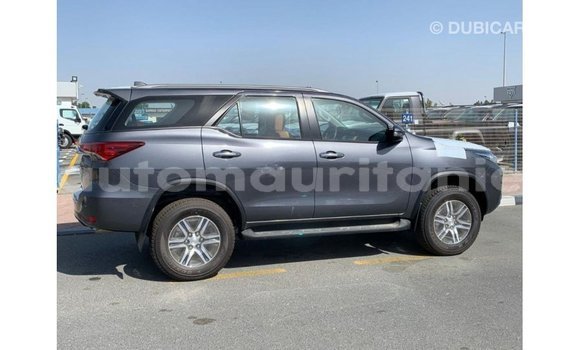 Acheter Import Voiture Toyota Fortuner Autre à Import - Dubai, Adrar Acheter Import Voiture Toyota Fortuner Autre à Import - Dubai, Adrar