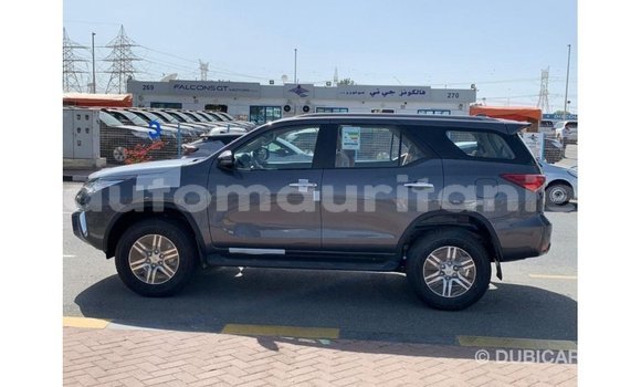 Acheter Import Voiture Toyota Fortuner Autre à Import - Dubai, Adrar Acheter Import Voiture Toyota Fortuner Autre à Import - Dubai, Adrar