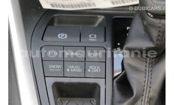 Buy Import Toyota HiAce White Truck in Import - Dubai in Adrar Buy Import Toyota HiAce White Truck in Import - Dubai in Adrar