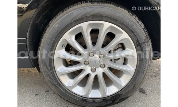 Acheter Import Voiture Land Rover Range Rover Noir à Import - Dubai, Adrar Acheter Import Voiture Land Rover Range Rover Noir à Import - Dubai, Adrar